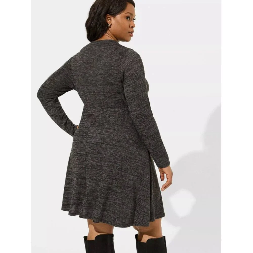 NWT Torrid 2 At The Knee Hacci Faux Wrap Dress 2X 18 20 - Picture 3 of 8